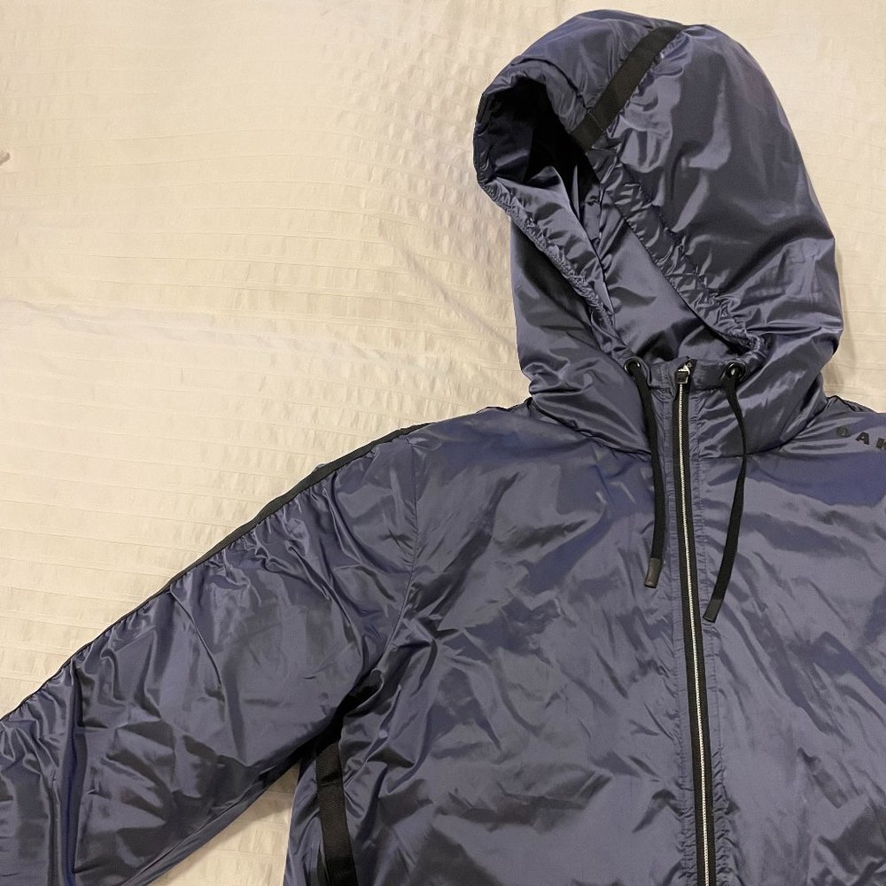 NWT Women's Oakley puffy jacket